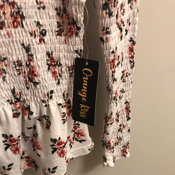 Orange Kiss Off-The-Shoulder Floral Top - Picture 3 of 3